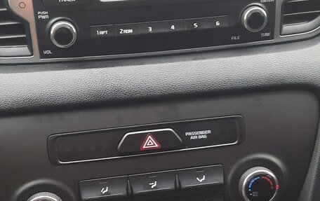 KIA Sportage IV рестайлинг, 2018 год, 1 950 000 рублей, 4 фотография