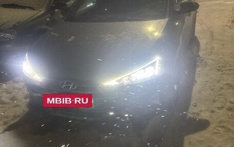 Hyundai Elantra VI рестайлинг, 2019 год, 1 750 000 рублей, 3 фотография