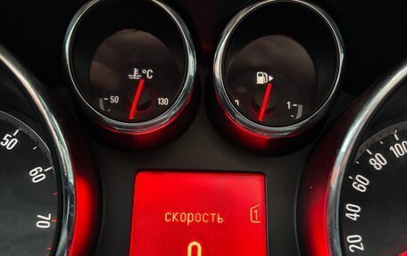 Opel Astra J, 2013 год, 950 000 рублей, 6 фотография