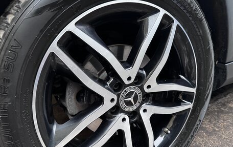 Mercedes-Benz GLA, 2018 год, 3 750 000 рублей, 11 фотография