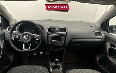 Volkswagen Polo VI (EU Market), 2018 год, 1 049 900 рублей, 7 фотография