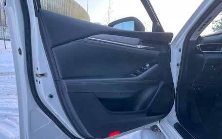 Mazda 6, 2019 год, 2 390 000 рублей, 19 фотография