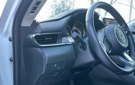 Mazda 6, 2019 год, 2 390 000 рублей, 23 фотография