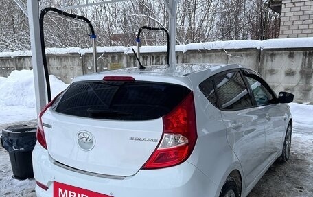 Hyundai Solaris II рестайлинг, 2014 год, 850 000 рублей, 3 фотография
