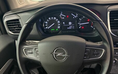 Opel Zafira Life I, 2022 год, 3 500 000 рублей, 10 фотография