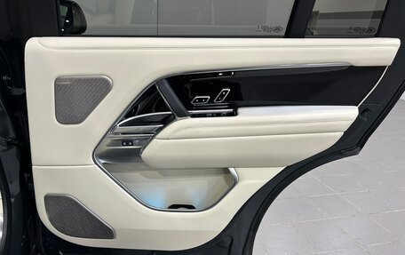 Land Rover Range Rover IV рестайлинг, 2025 год, 22 490 000 рублей, 30 фотография