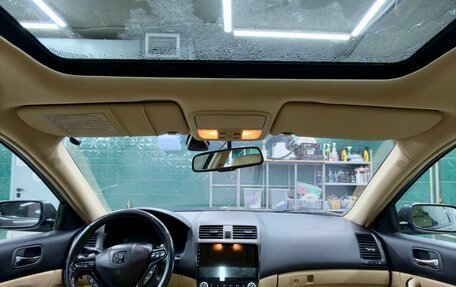 Honda Accord VII рестайлинг, 2006 год, 900 000 рублей, 15 фотография