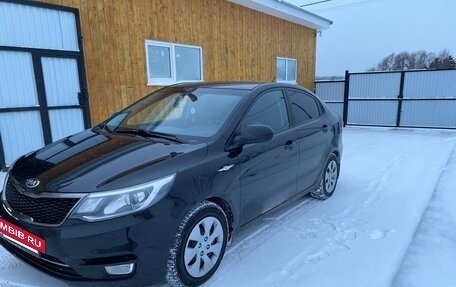 KIA Rio III рестайлинг, 2015 год, 1 050 000 рублей, 2 фотография