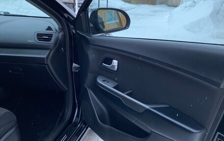 KIA Rio III рестайлинг, 2015 год, 1 050 000 рублей, 9 фотография