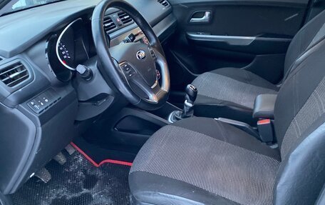 KIA Rio III рестайлинг, 2015 год, 1 050 000 рублей, 12 фотография