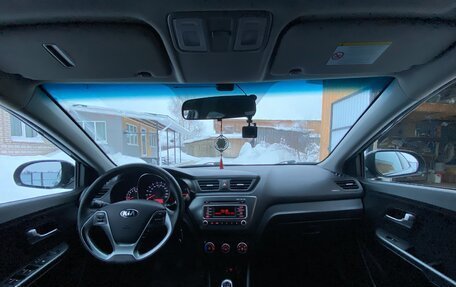 KIA Rio III рестайлинг, 2015 год, 1 050 000 рублей, 19 фотография