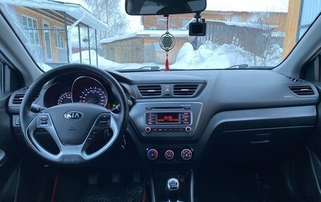 KIA Rio III рестайлинг, 2015 год, 1 050 000 рублей, 20 фотография