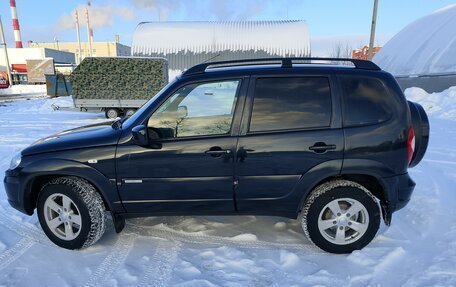 Chevrolet Niva I рестайлинг, 2015 год, 585 000 рублей, 5 фотография