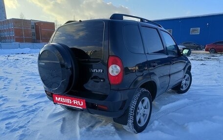 Chevrolet Niva I рестайлинг, 2015 год, 585 000 рублей, 6 фотография