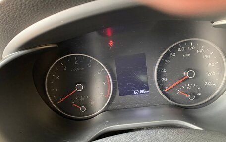 KIA Rio IV, 2020 год, 1 629 000 рублей, 9 фотография