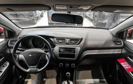 KIA Rio III рестайлинг, 2015 год, 899 000 рублей, 17 фотография