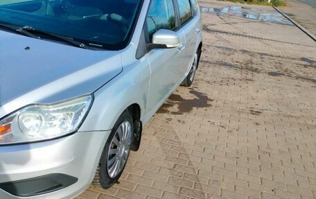 Ford Focus II рестайлинг, 2010 год, 590 000 рублей, 4 фотография