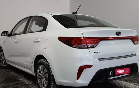 KIA Rio IV, 2018 год, 999 000 рублей, 4 фотография