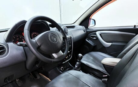 Renault Duster I рестайлинг, 2012 год, 927 000 рублей, 12 фотография