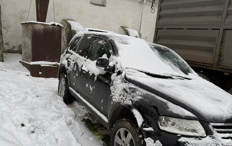 Volkswagen Touareg III, 2003 год, 600 000 рублей, 8 фотография