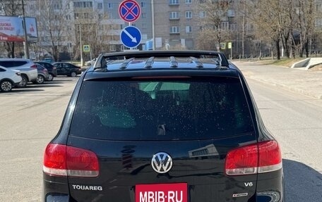 Volkswagen Touareg III, 2003 год, 600 000 рублей, 2 фотография