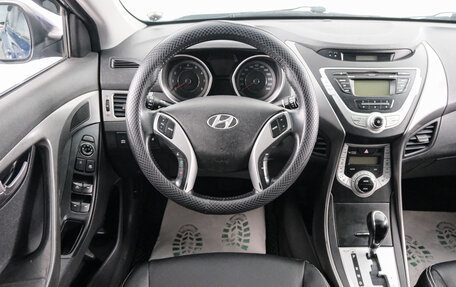 Hyundai Avante, 2010 год, 849 000 рублей, 13 фотография
