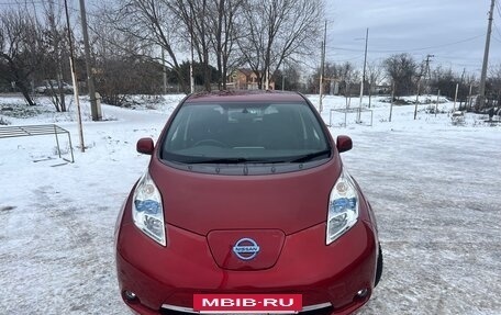 Nissan Leaf I, 2015 год, 770 000 рублей, 4 фотография