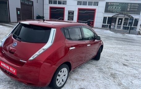 Nissan Leaf I, 2015 год, 770 000 рублей, 3 фотография