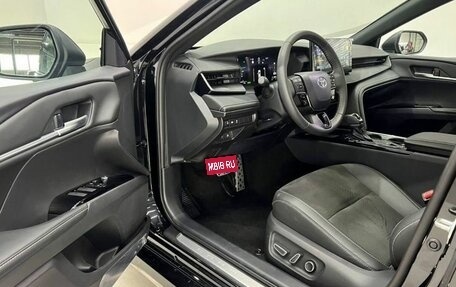 Toyota Camry, 2025 год, 4 480 000 рублей, 12 фотография