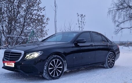 Mercedes-Benz E-Класс, 2018 год, 1 650 000 рублей, 2 фотография