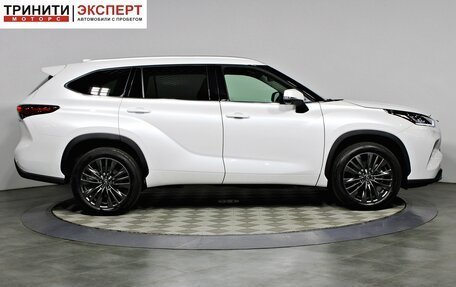 Toyota Highlander, 2025 год, 6 240 000 рублей, 4 фотография