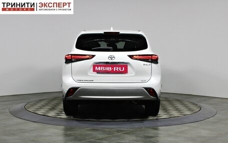 Toyota Highlander, 2025 год, 6 240 000 рублей, 6 фотография