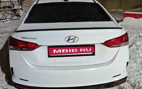 Hyundai Solaris II рестайлинг, 2021 год, 1 100 000 рублей, 2 фотография