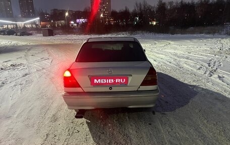 Mercedes-Benz C-Класс, 1997 год, 160 000 рублей, 3 фотография