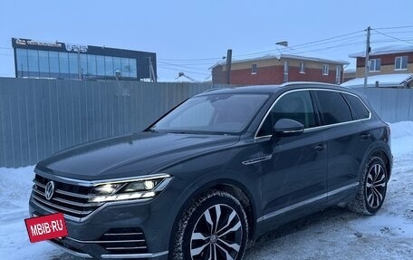 Volkswagen Touareg III, 2019 год, 5 350 000 рублей, 13 фотография