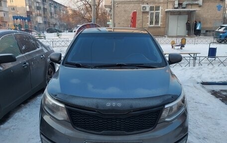 KIA Rio III рестайлинг, 2017 год, 823 000 рублей, 1 фотография