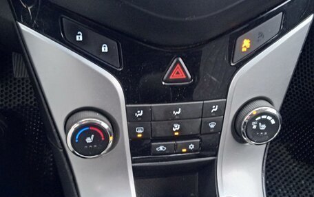 Chevrolet Cruze II, 2012 год, 690 000 рублей, 17 фотография