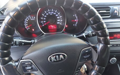 KIA Rio III рестайлинг, 2017 год, 823 000 рублей, 5 фотография