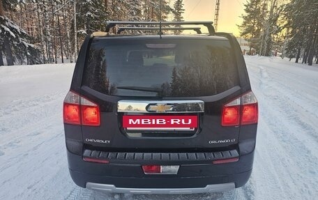 Chevrolet Orlando I, 2011 год, 880 000 рублей, 5 фотография