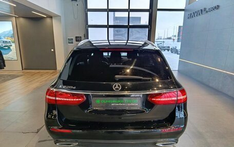 Mercedes-Benz E-Класс, 2019 год, 2 650 000 рублей, 6 фотография