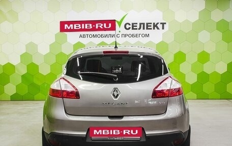 Renault Megane III, 2011 год, 550 000 рублей, 4 фотография