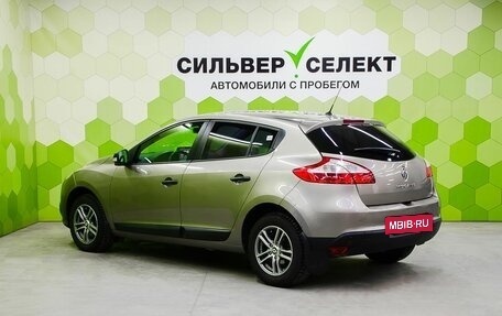 Renault Megane III, 2011 год, 550 000 рублей, 6 фотография