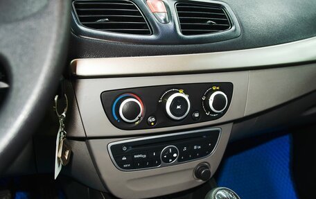 Renault Megane III, 2011 год, 550 000 рублей, 18 фотография