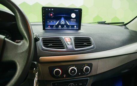 Renault Megane III, 2011 год, 550 000 рублей, 17 фотография