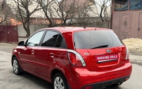 KIA Rio II, 2011 год, 630 000 рублей, 7 фотография