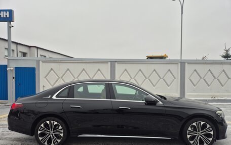 Mercedes-Benz E-Класс, 2024 год, 7 350 000 рублей, 4 фотография