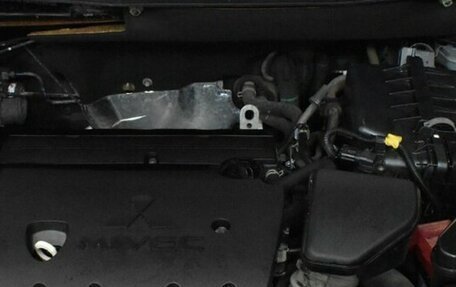 Mitsubishi Outlander III рестайлинг 3, 2017 год, 2 100 000 рублей, 15 фотография