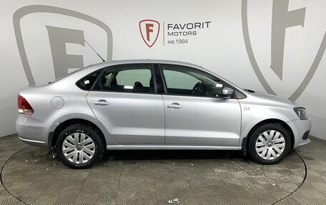 Volkswagen Polo VI (EU Market), 2011 год, 675 000 рублей, 4 фотография