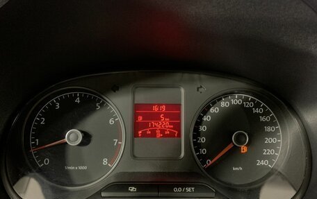 Volkswagen Polo VI (EU Market), 2011 год, 675 000 рублей, 11 фотография