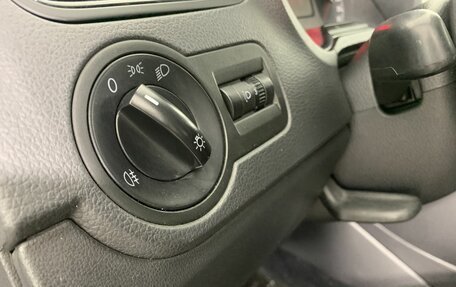 Volkswagen Polo VI (EU Market), 2011 год, 675 000 рублей, 9 фотография